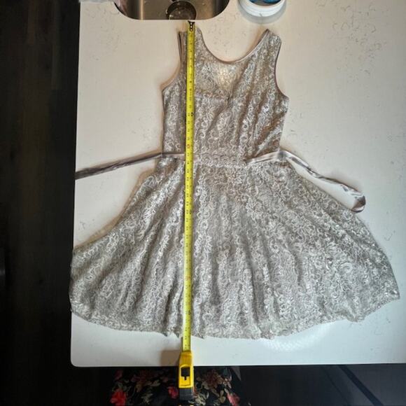 CACHE Champaign Metallic Threaded Lace Empire Waist Evening Cocktail Dress Sz 12 - Picture 13 of 15